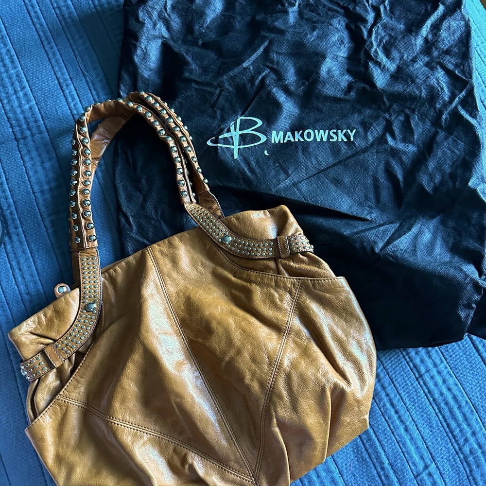 B Makowsky shoulder bag. Like new.